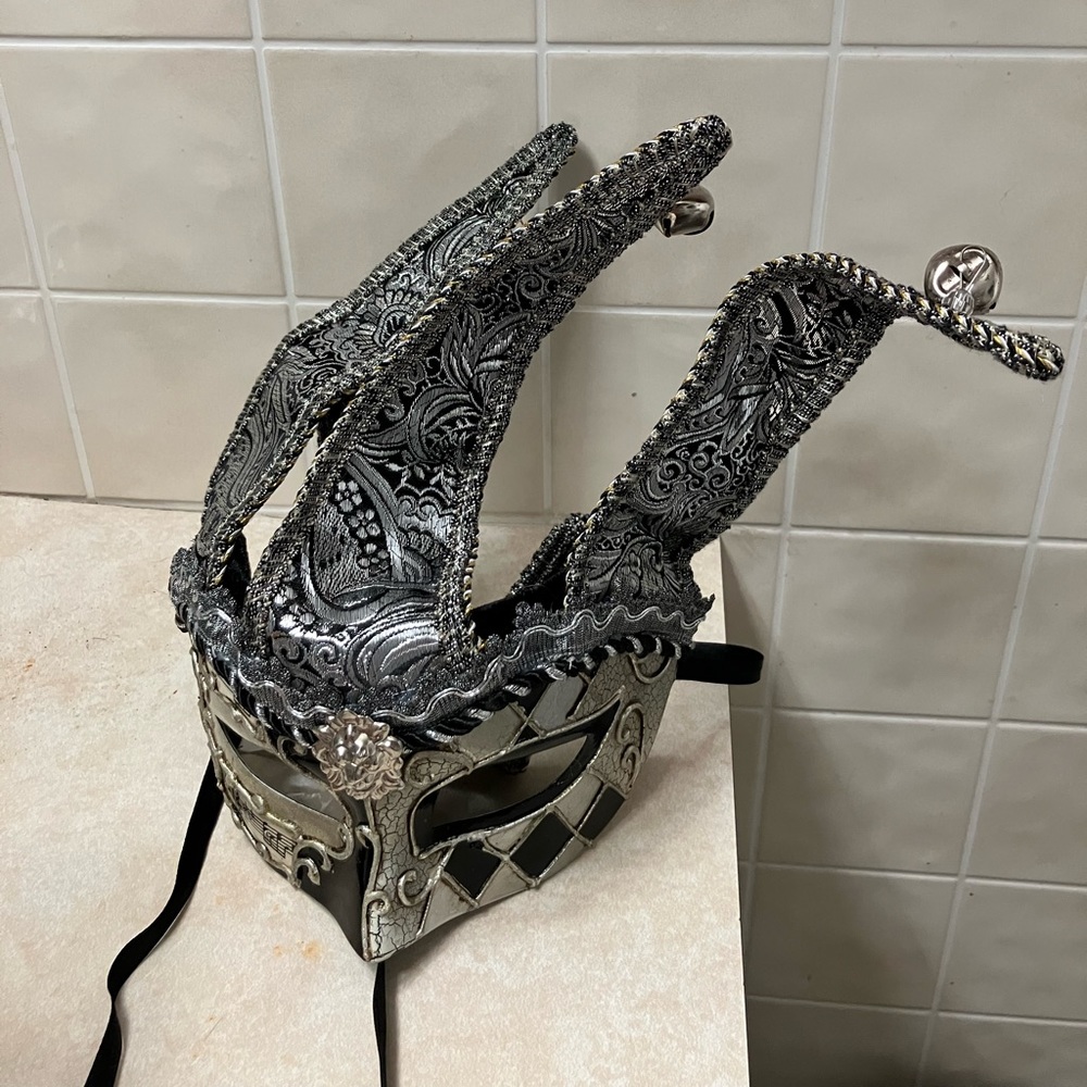 Jester mask for Halloween